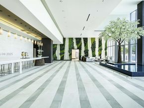 851 NE 1st Ave 3810, Miami FL 33132