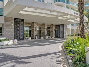 20201 E Country Club Dr 1006, Aventura FL 33180