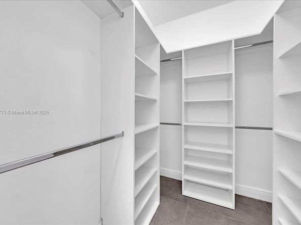 5046 SW 137th Ter, Miramar FL 33027