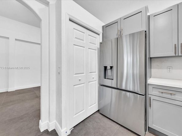 5046 SW 137th Ter, Miramar FL 33027