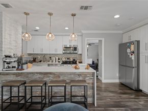 120 Golden Isles Dr 23B, Hallandale Beach FL 33009