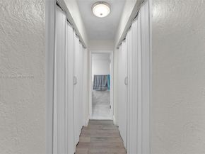 9437 SW 76th St V25, Miami FL 33173