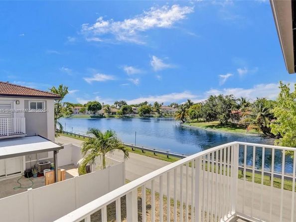 2802 SW 128 Way, Miramar FL 33027