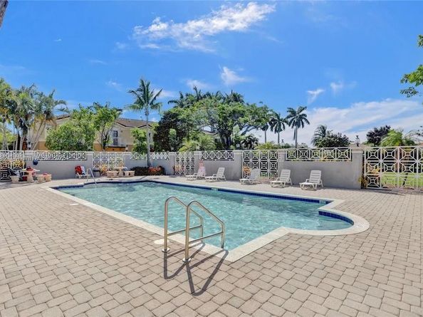 2802 SW 128 Way, Miramar FL 33027