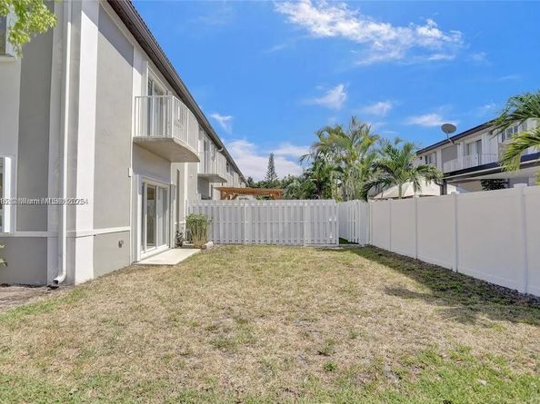 2802 SW 128 Way, Miramar FL 33027