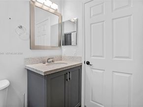 2132 NE 38th Rd, Homestead FL 33033