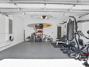 2132 NE 38th Rd, Homestead FL 33033