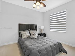 2132 NE 38th Rd, Homestead FL 33033