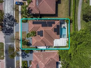 2132 NE 38th Rd, Homestead FL 33033