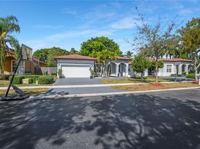 2132 NE 38th Rd, Homestead FL 33033