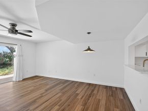 101 E Half Moon Cir B, Hypoluxo FL 33462