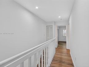 101 E Half Moon Cir B, Hypoluxo FL 33462