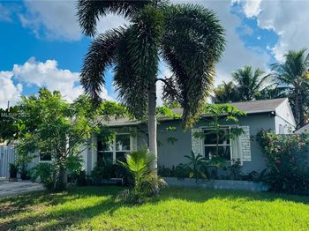 1520 SW 63rd Ter