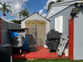 1520 SW 63rd Ter, North Lauderdale FL 33068