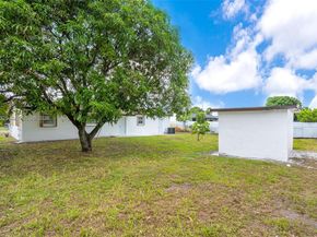 20901 NW 27th Ct, Miami Gardens FL 33056