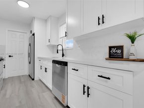 20901 NW 27th Ct, Miami Gardens FL 33056