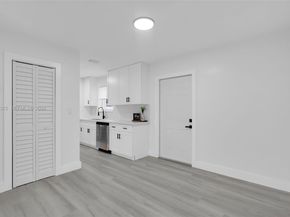 20901 NW 27th Ct, Miami Gardens FL 33056