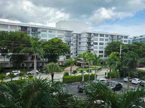 9102 W Bay Harbor Drive 4C, Bay Harbor Islands FL 33154