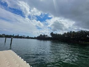 9102 W Bay Harbor Drive 4C, Bay Harbor Islands FL 33154