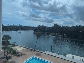 9102 W Bay Harbor Drive 4C, Bay Harbor Islands FL 33154