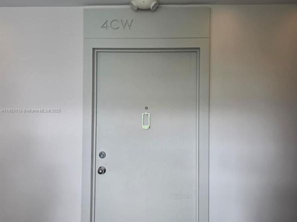 9102 W Bay Harbor Drive 4C, Bay Harbor Islands FL 33154