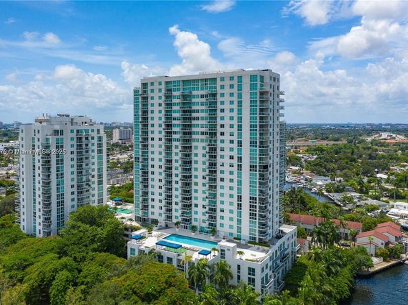 1861 NW S River Dr 2609, Miami FL 33125