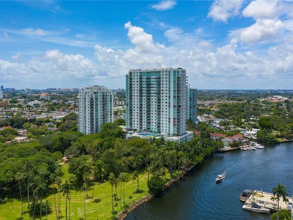 1861 NW S River Dr 2609, Miami FL 33125