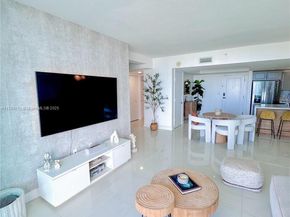 1861 NW S River Dr 2609, Miami FL 33125