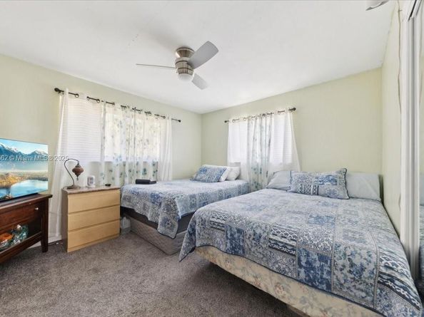 1625 E River Dr, Margate FL 33063