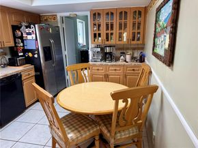 1625 E River Dr, Margate FL 33063