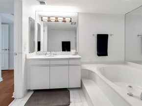 9 Island Ave 415, Miami Beach FL 33139