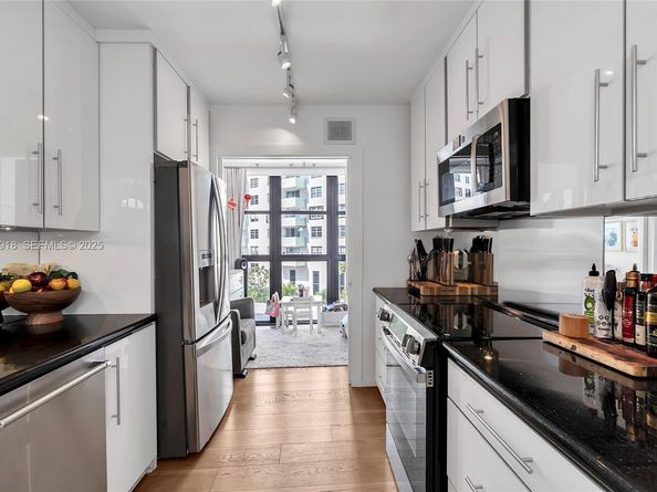 9 Island Ave 415, Miami Beach FL 33139