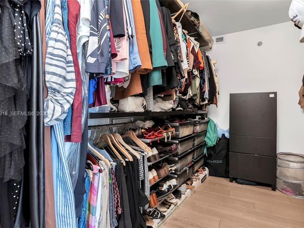 9 Island Ave 415, Miami Beach FL 33139