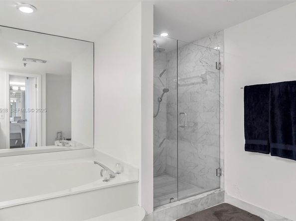 9 Island Ave 415, Miami Beach FL 33139