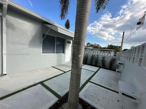 1300 NW 7th Ter, Fort Lauderdale FL 33311