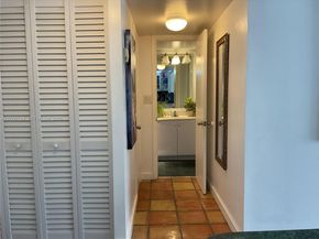 345 Ocean Dr 303, Miami Beach FL 33139