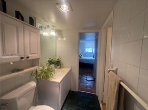 345 Ocean Dr 303, Miami Beach FL 33139