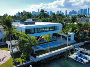 375 N Hibiscus Dr, Miami Beach FL 33139