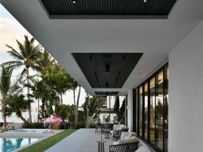 375 N Hibiscus Dr, Miami Beach FL 33139