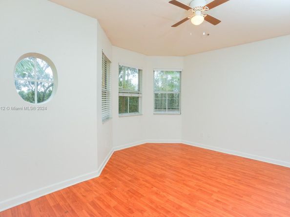 2150 Shoma Dr 226, Royal Palm Beach FL 33414