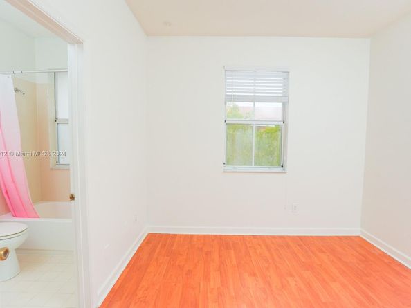 2150 Shoma Dr 226, Royal Palm Beach FL 33414