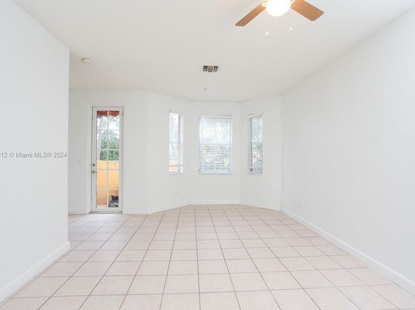 2150 Shoma Dr 226, Royal Palm Beach FL 33414