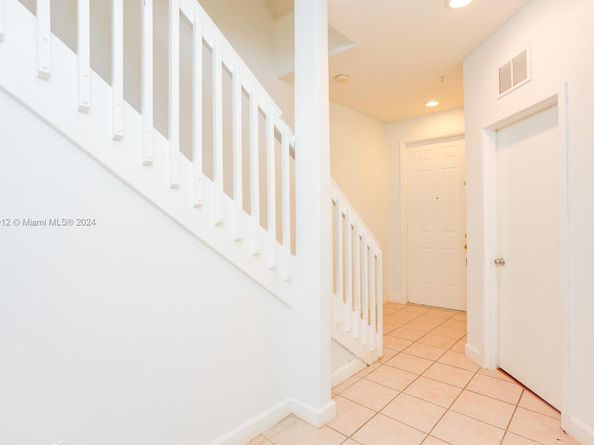 2150 Shoma Dr 226, Royal Palm Beach FL 33414