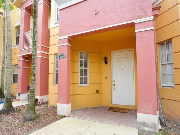 2150 Shoma Dr 226, Royal Palm Beach FL 33414