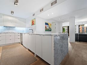 2901 S Bayshore Dr 8E, Coconut Grove FL 33133