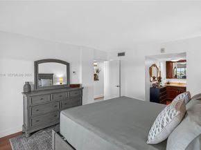 1839 Middle River Dr 501, Fort Lauderdale FL 33305