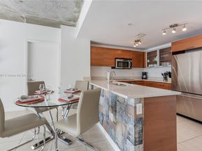 3250 NE 1st Ave 702, Miami FL 33137