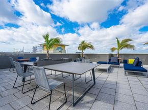 3250 NE 1st Ave 702, Miami FL 33137