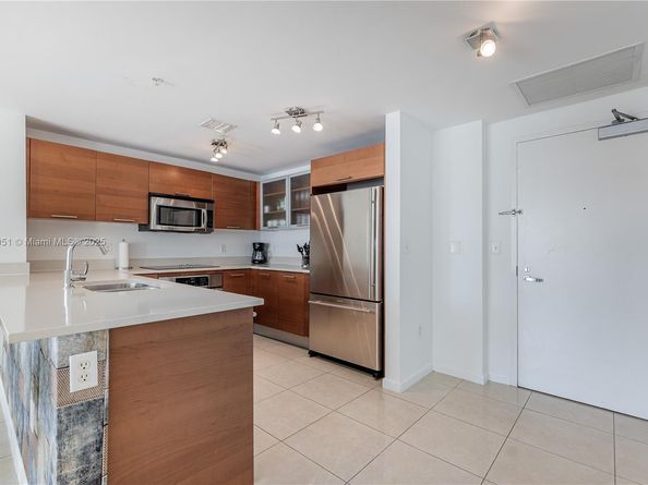 3250 NE 1st Ave 702, Miami FL 33137
