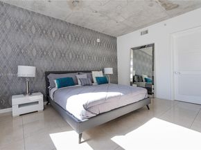 3250 NE 1st Ave 702, Miami FL 33137